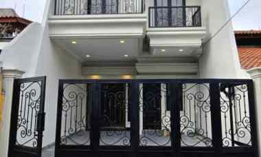 rumah mewah classic siap huni di rawamangun