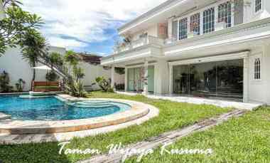 rumah mewah dekat citos cilandak jakarta selatan