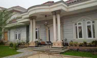 Rumah Mewah di Bandung Barat, Pasirteureup, Cijenuk
