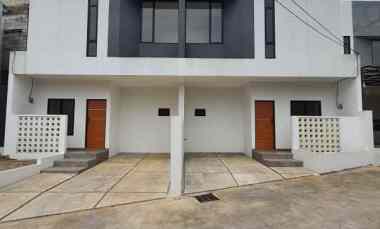 rumah mewah di kalimulya depok