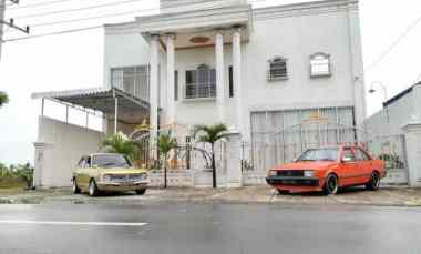 rumah mewah di sukoarjo jateng madewo apples