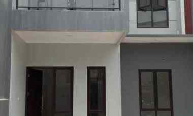 rumah mewah klaster nempel pintu tol limo