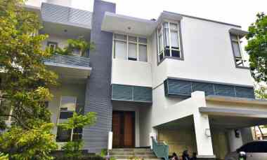 rumah mewah luas taman telaga golf bsd turun harga