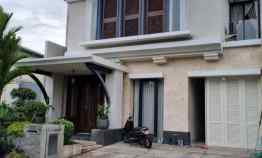 Rumah Mewah Minimalis di Perumahan Prambanan Residence
