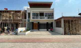 Rumah Mewah Modern dekat Kampus Uii Yogyakarta