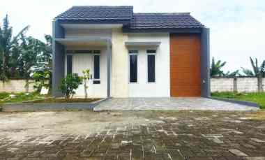 rumah mewah pedurenan bekasi 2 lantai shm