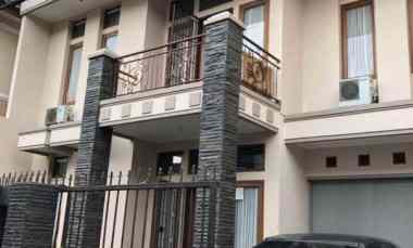 rumah mewah regol ancol kota bandung dalam cluster