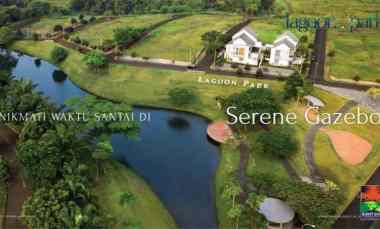 rumah mewah tepi danau di bukit golf cibubur