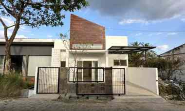 Rumah Mewah Terdekat dengan Kampus Jember