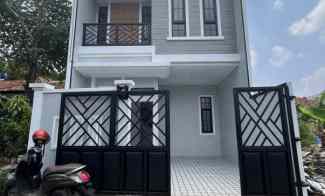 Rumah Minimalis 2 Lantai di Rangkapan Jaya Baru Depok