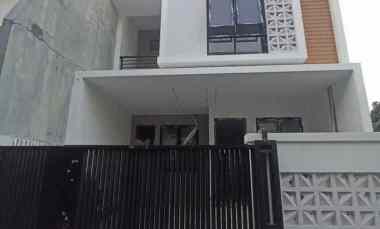 rumah minimalis baru fresh di pondok bambu duren sawit