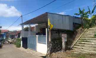 gambar rumah minimalis di mekarwangi raya pinggir jalan shm