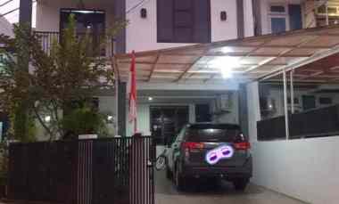 Rumah Minimalis di Palem Indah Kota Jakarta Timur Shm