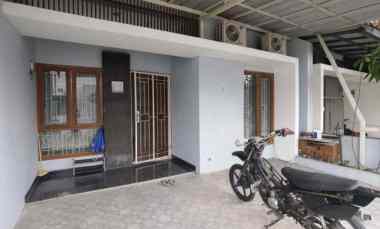 rumah minimalis logam dekat terusan buahbatu bandung