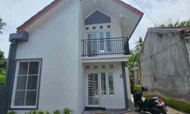 rumah minimalis mezanine dekat jalan paris bantul