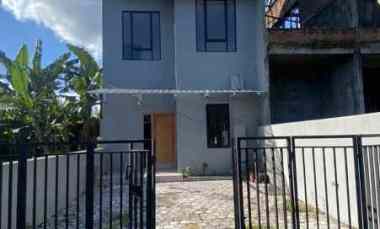rumah modern 4 kamar tidur di sleman