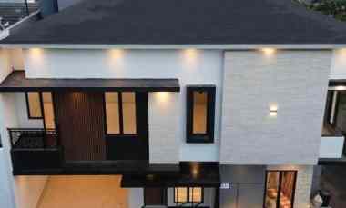 Rumah Modern Kontemporer dalam Cluster