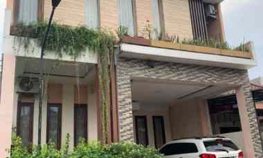 rumah modern minimalis di surabaya selatan dekat unesa