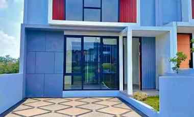 Rumah Modern Minimalis Lokasi Cemorokandang