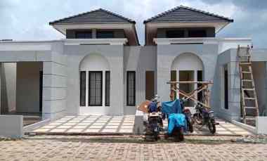 rumah modern minimalis lokasi dekat exit tol malang