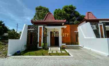 rumah modern siap huni depan hotel galuh prambanan