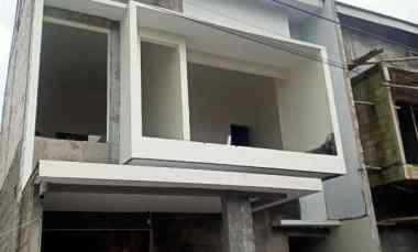 Rumah Murah 2 Lantai 5 menit dari Sleman City Hall