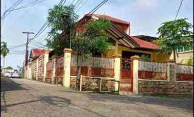 rumah murah hook di jatiwaringin asri