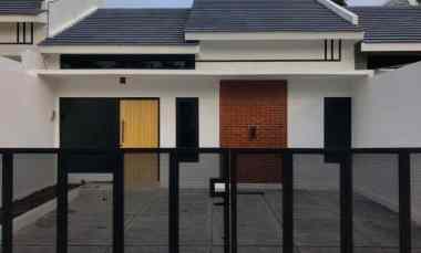rumah murah modern barat polres sleman