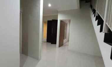 rumah new dukuh kupang 2 lantai siap huni surabaya