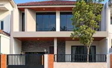 rumah nginden intan strategis