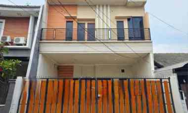 rumah nginden intan timur minimalis siap huni