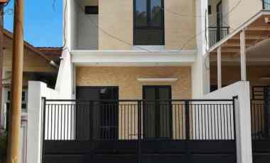 rumah nirwana eksekutif new minimalis row 3 5 mobil