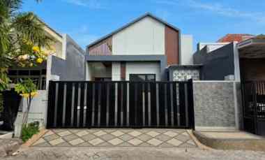 Rumah Nirwana Eksekutif STRATEGIS, ROW 3 Mobil