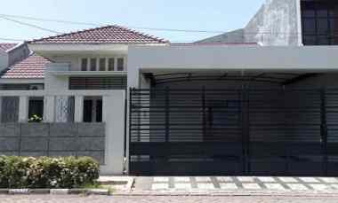 rumah nirwana eksekutif strategis siap huni