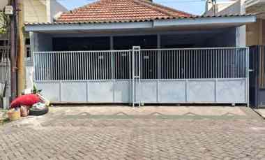 Rumah Nirwana Executive, Strategis