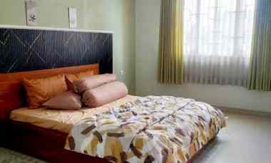 rumah nyaman strategis di arcmanik tengah kota bandung