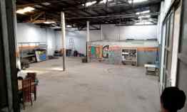 Tanah Ada Bangunan Mainroad Padalarang dekat ke Tol, Lalu Lintas Ramai