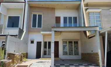 rumah pakuwon city imperial beach minimalis strategis