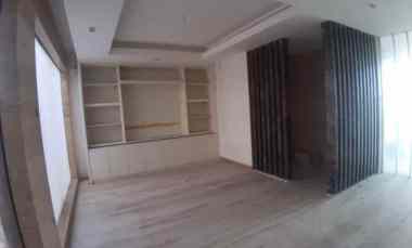 rumah pakuwon city imperial beach strategis