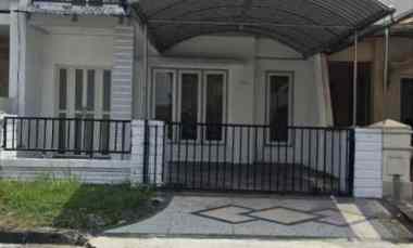 rumah pakuwon city taman mutiara strategis