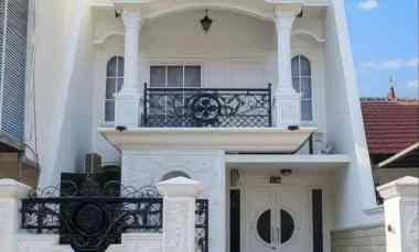 rumah pakuwon city taman mutiara strategis siap huni