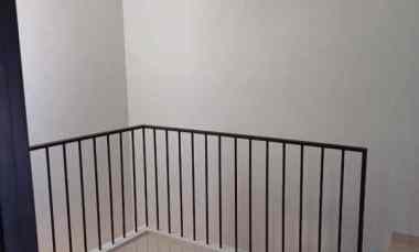 rumah pantai mentari strategis row 3 mobil