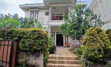 rumah pekarangan luas bonus tempat usaha di sawangan