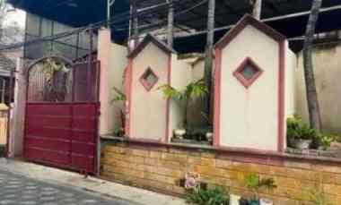 rumah ploso timur hadap timur