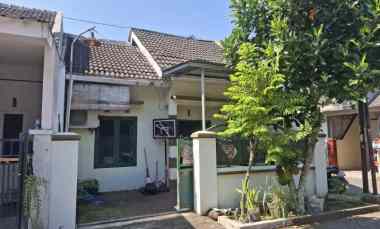rumah pojok di perumahan muktisari jember