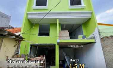 rumah poltangan pejaten timur mezanin