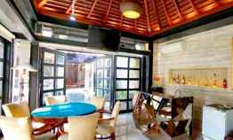 Rumah Pondok Indah Lift Pool Mini Bar Sauna Gazebo Gym dll