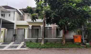 Rumah Puri Galaxy Hadap Timur