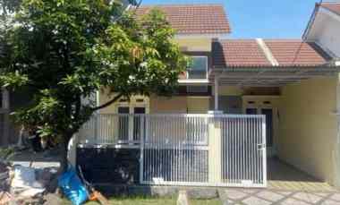 rumah puri surya jaya sidoarjo row 2 5 mobil