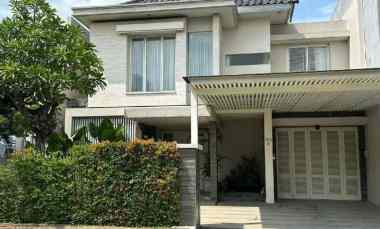 Rumah Raffles Garden Citraland Strategis, Furnish